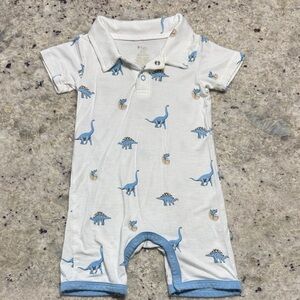 Kyte BABY Boy White and Blue Dinosaur Bodysuit
